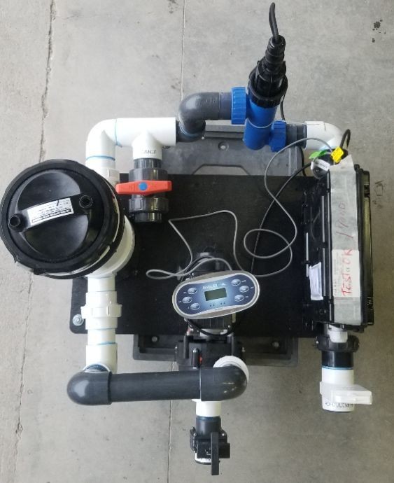 platine-de-filtration-avec-lampe-uvc-pour-bains-nordiques